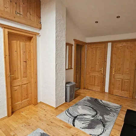 Schranz Apartment *