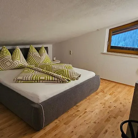 Schranz Apartman Flirsch