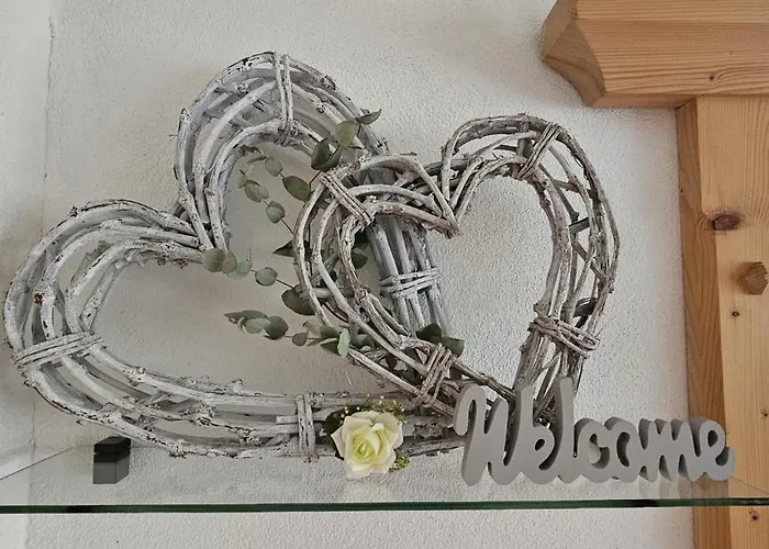 Schranz Lejlighed Flirsch